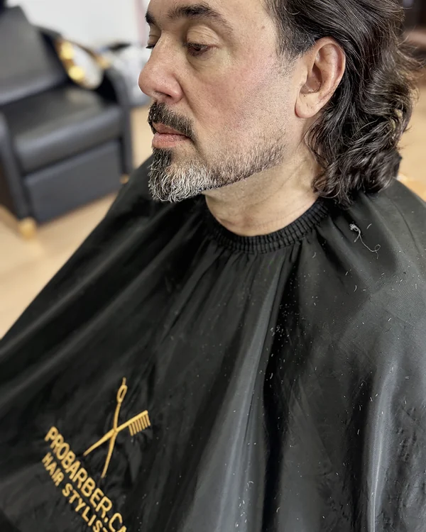 Beard shape and line-up at Probarber, Mississauga