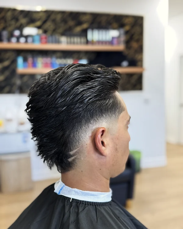 Wolf cut taper at Probarber, Mississauga